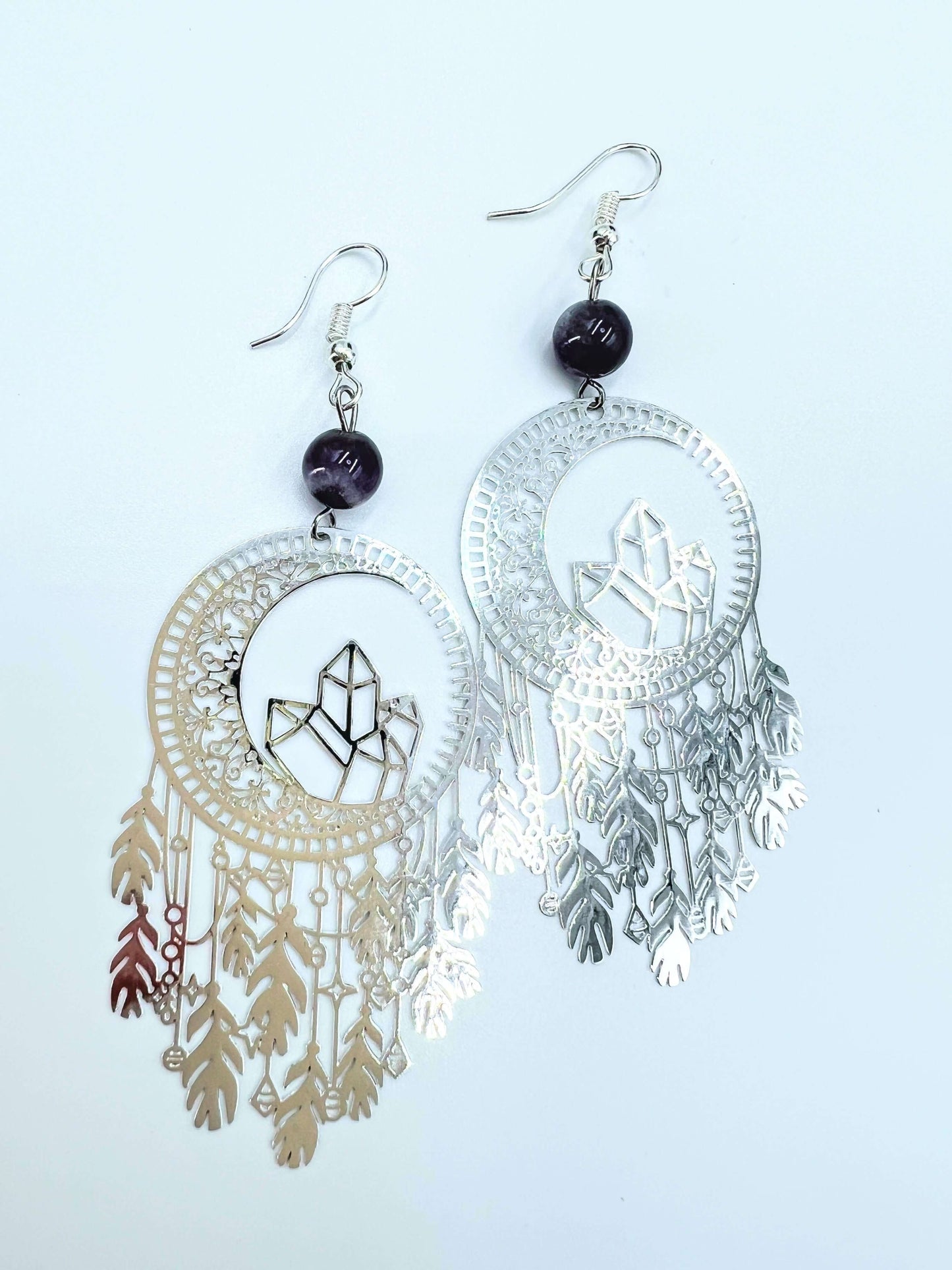 Silver earrings with amethyst