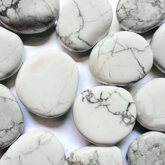 Howlite Palm Stone