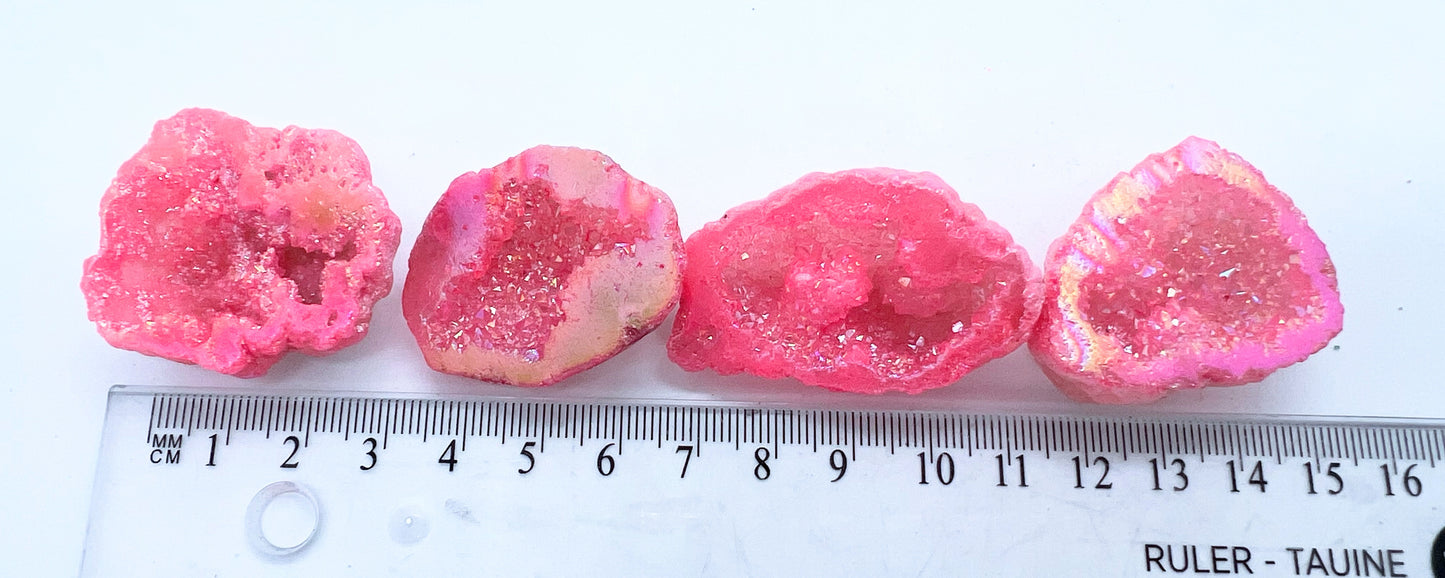 Mini Aura Geodes Pink.