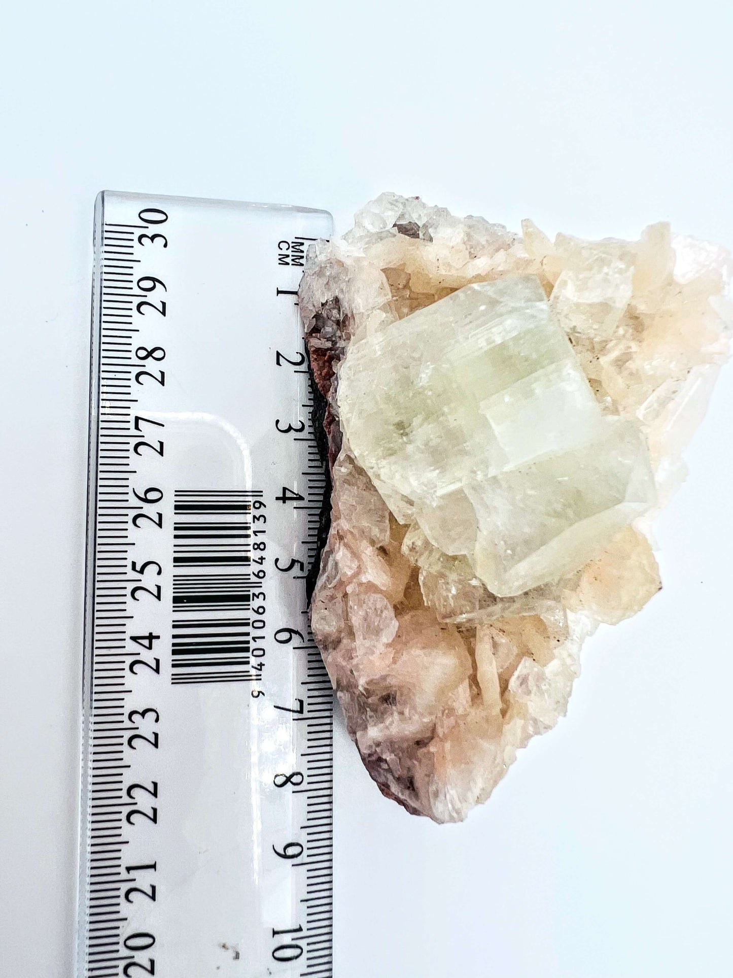 Apophyllite/Stilbite cluster 118g