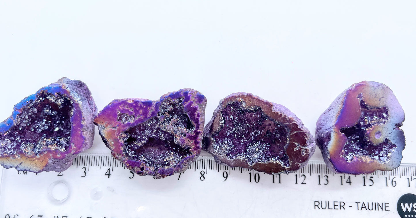 Mini Aura Geodes Purple.