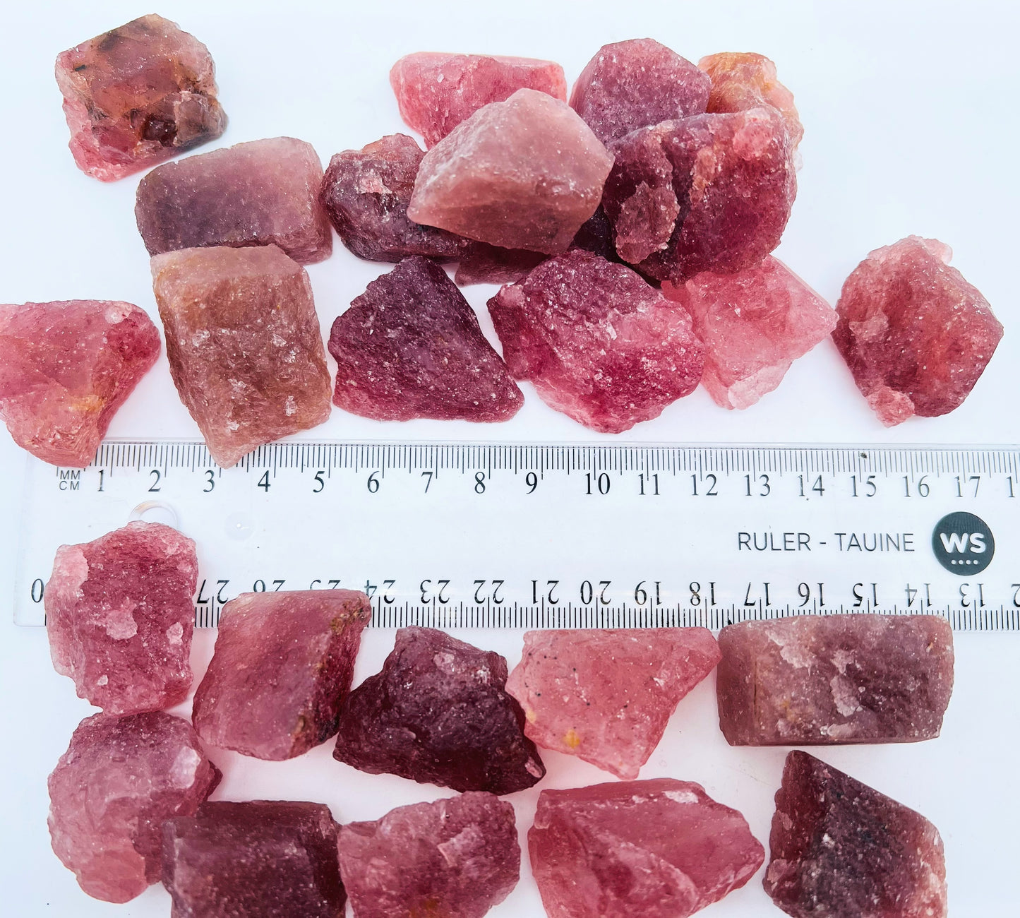 Strawberry Quartz Rough (transparent)